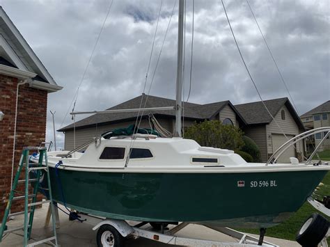 Price includes trailer, main sail, jib and Genoa sails, kick-up rudder, two anchors (one for sandy bottoms), boarding ladder, all rigging, oar, cockpit cushions, grappling hook, and tie down straps. . West wight potter 19 for sale florida craigslist